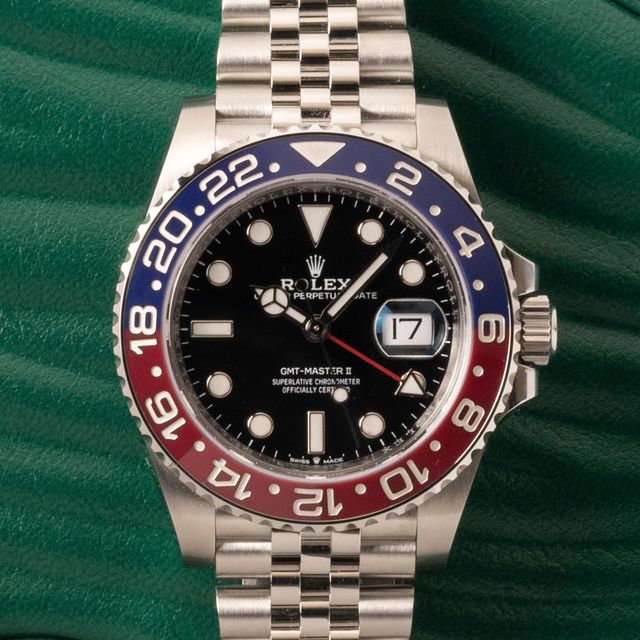 Rolex GMT Master II 126710 BLRO Image 6